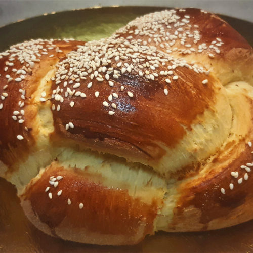 Szezámmaggal szórt barhesz